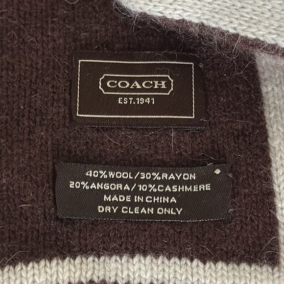 COACH || Two-Toned Monogram Wool Blend Scarf. - Picture 7 of 7